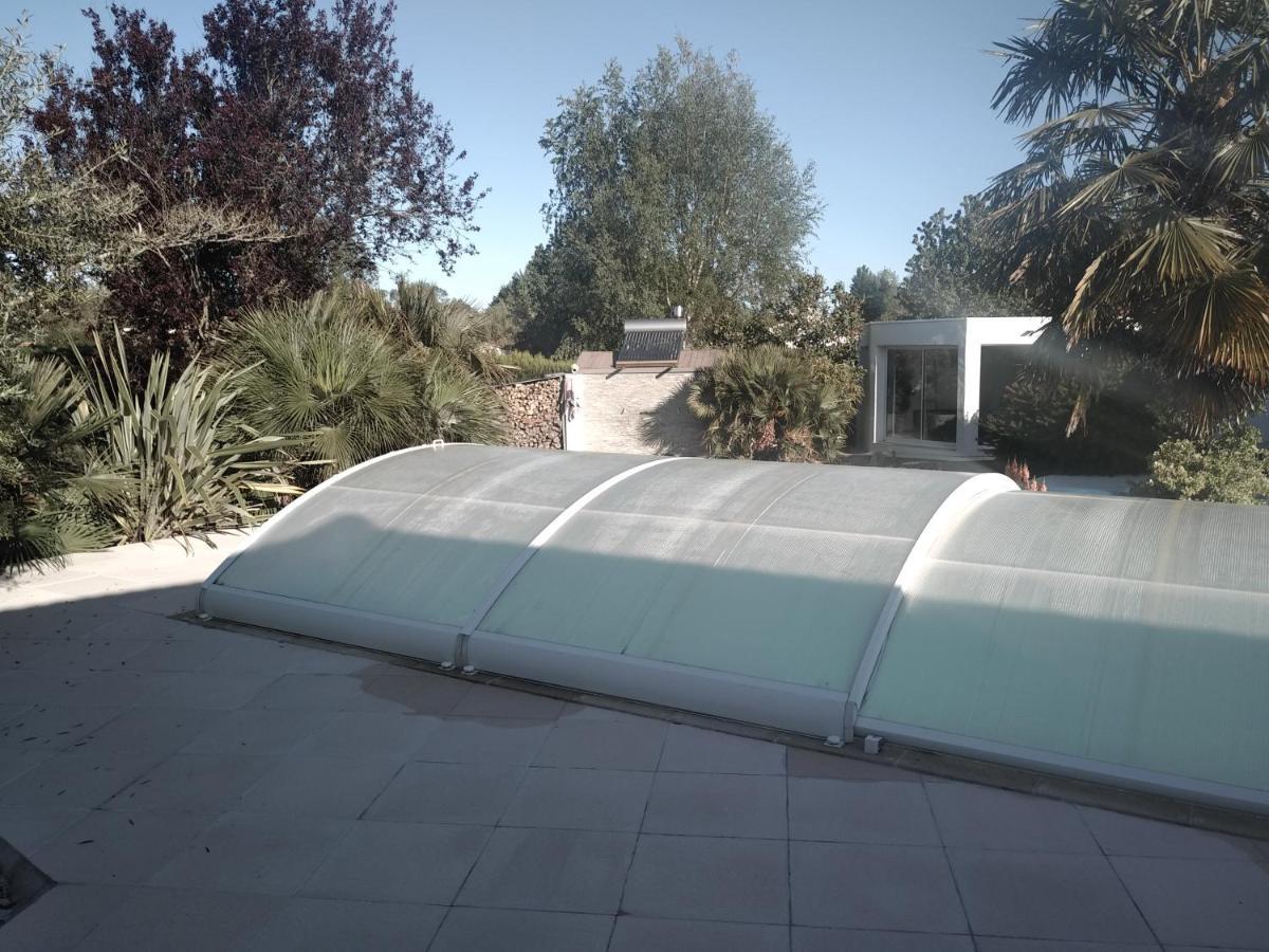 L'Eden Naturiste Spas Challans Exterior photo